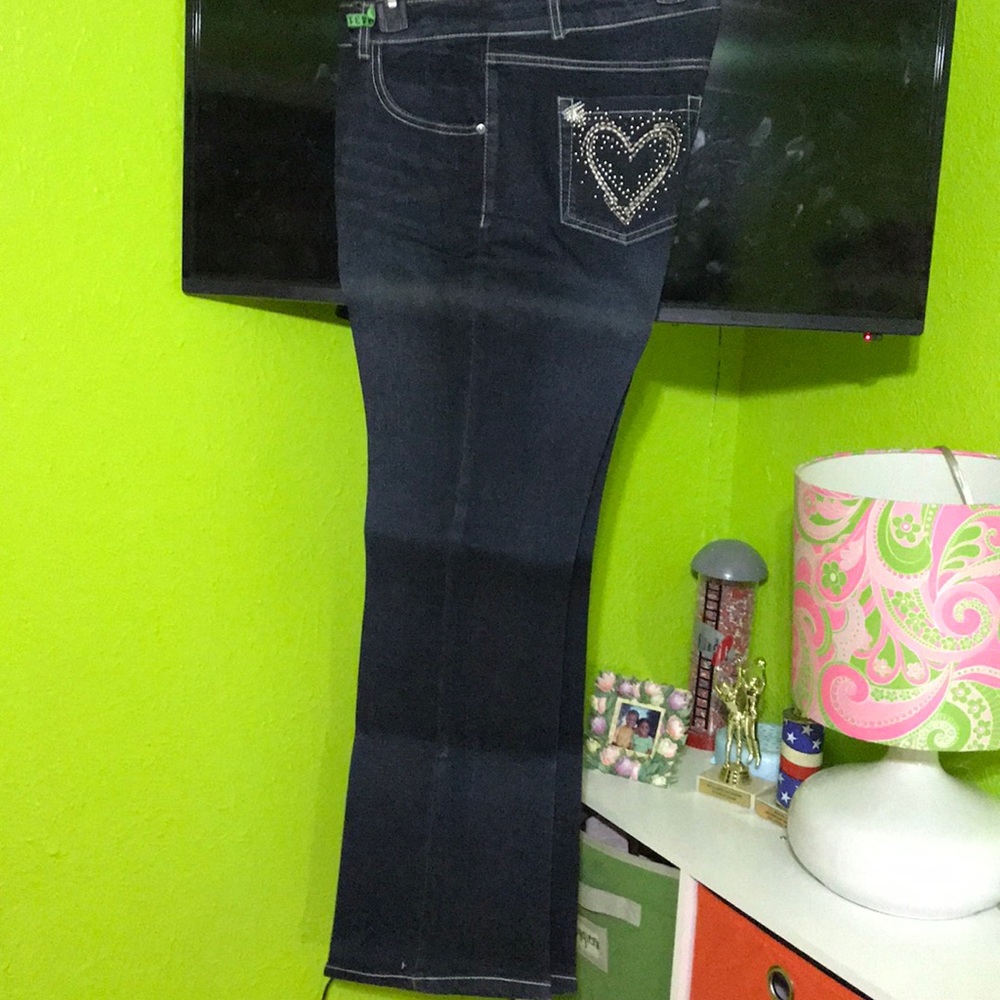 Boot cut jeans